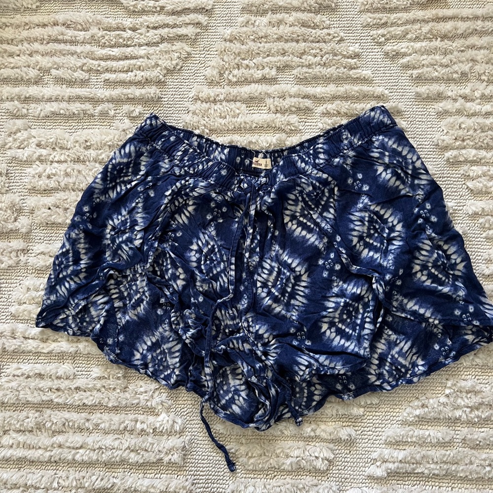 Hollister tie dye shorts